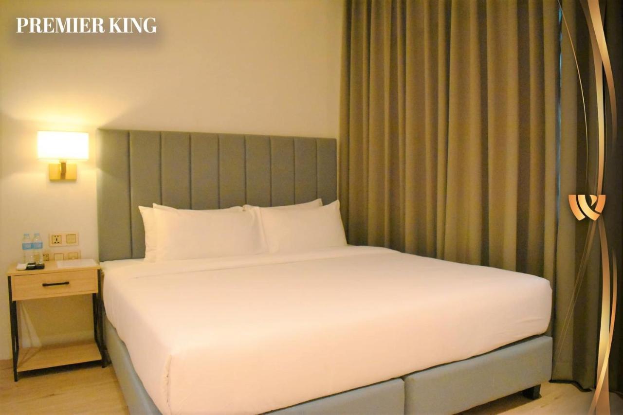 West Prime Hotel Calbayog Luaran gambar