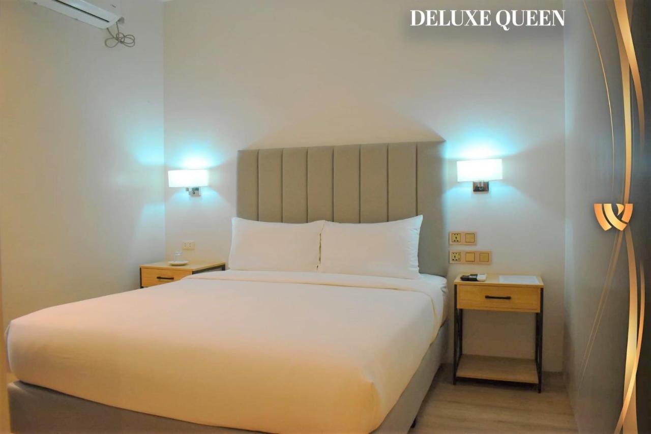 West Prime Hotel Calbayog Luaran gambar